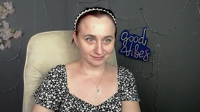 Онлайн чат XXX NinaFlawlees