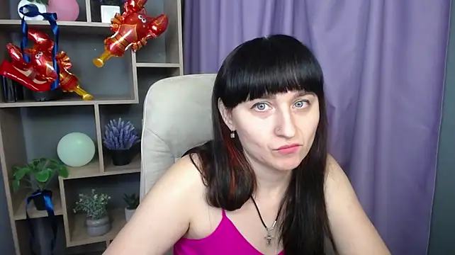 Živý XXX chat NinaFlawlees
