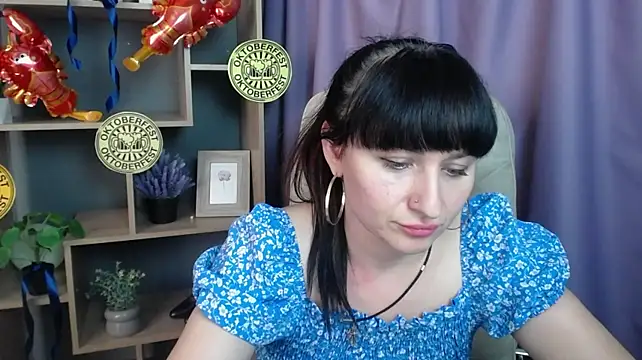 NinaFlawlees Live XXX-Chat
