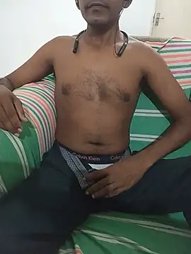 SL-Robinsan লাইভ XXX চ্যাট