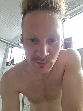 WhiteSteelDream Pertunjukan Webcam
