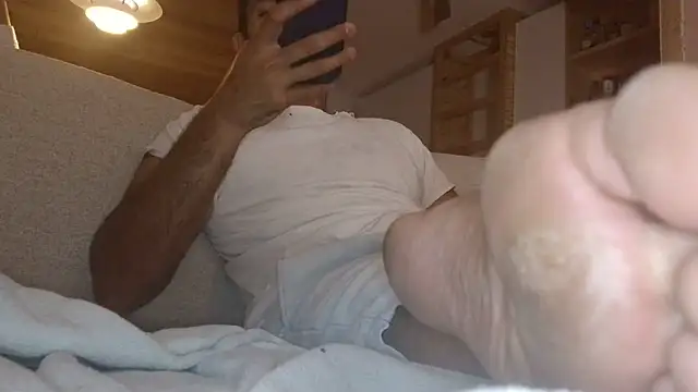 cashmasterzobistone's Webcam Show