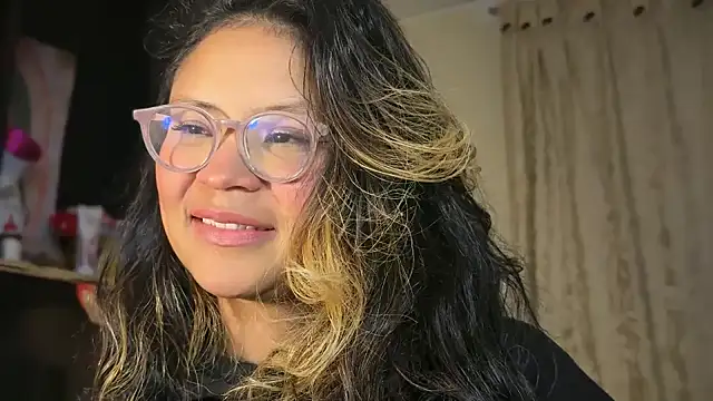 You_Ana31's Live XXX Chat