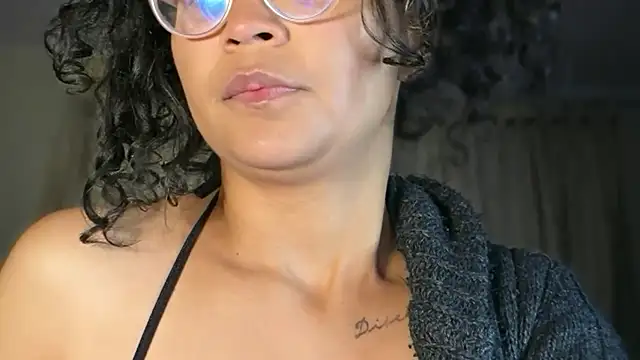You_Ana31's Live XXX Chat
