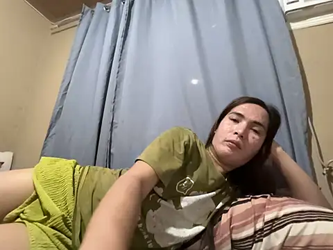 beautiful_mistake's Webcam Show