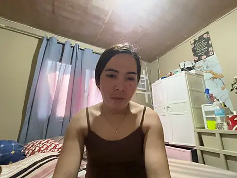 yen_yen ওয়েবক্যাম শো