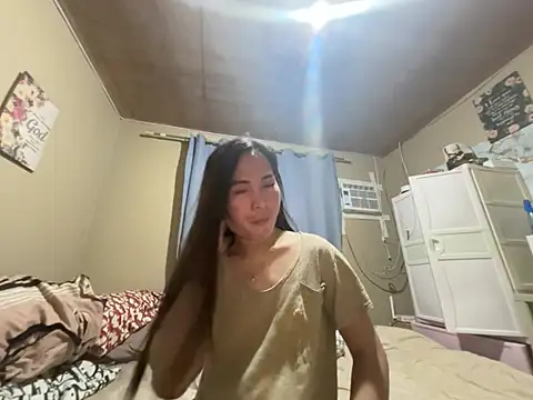 yen_yen Pertunjukan Webcam