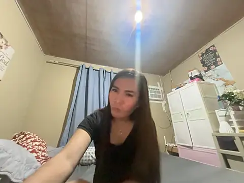 yen_yen's Webcam Show