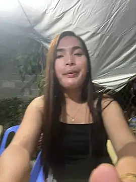 yen_yen Show in webcam