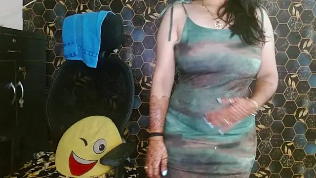 צ'אט XXX בשידור חי של KinderrJoy