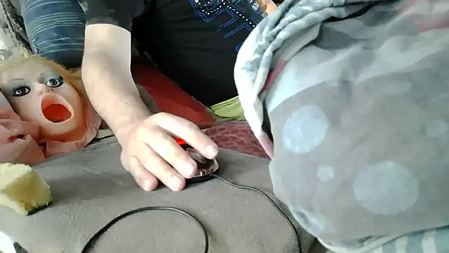 messi_syssy Chat XXX in diretta