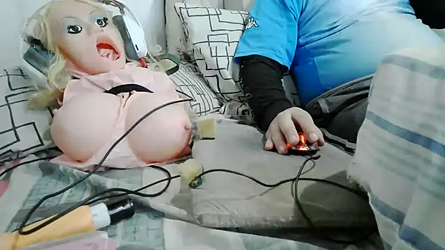 messi_syssy Pertunjukan Webcam