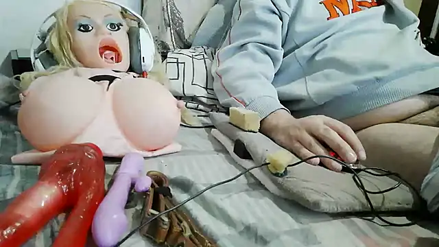 messi_syssy Show in webcam