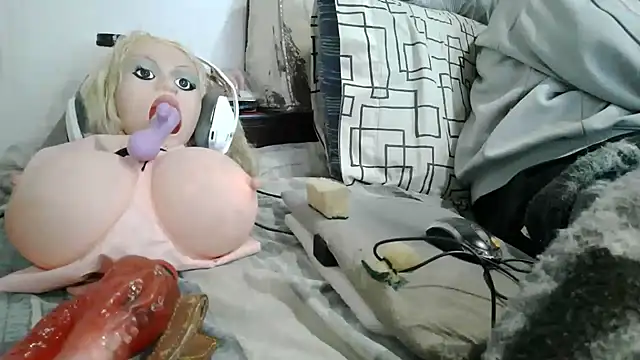 messi_syssy Show in webcam