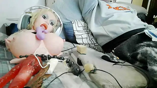 messi_syssy Show in webcam