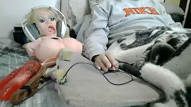 messi_syssy Show in webcam