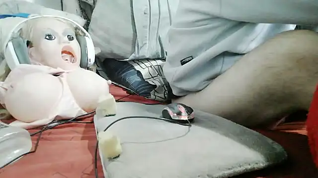 messi_syssy Show in webcam