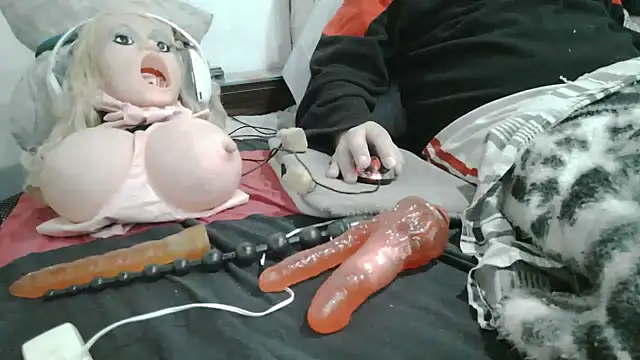 messi_syssy Show in webcam