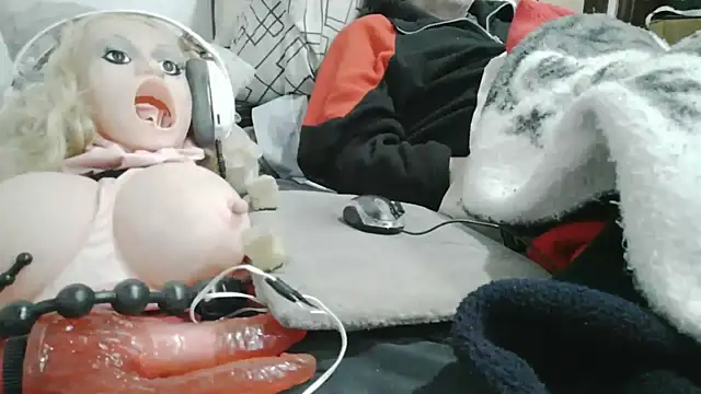 messi_syssy Show in webcam