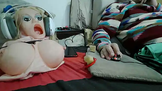Show modela messi_syssy na web-kameri