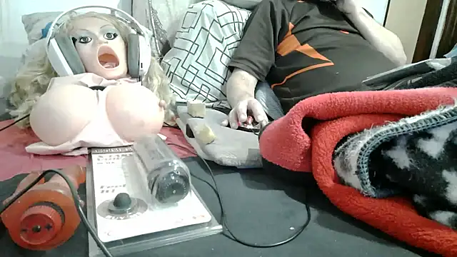 messi_syssy Show in webcam