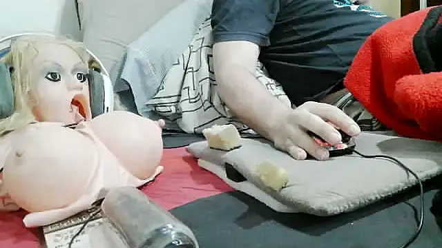 messi_syssy Show in webcam