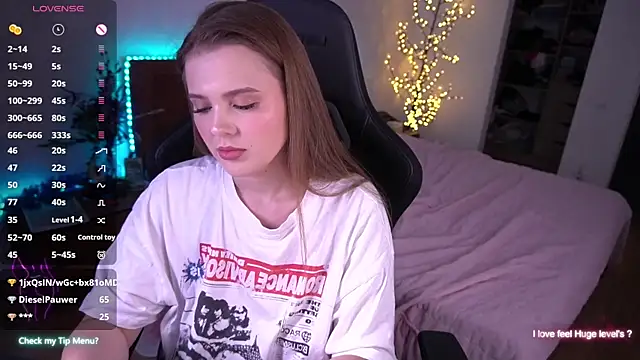 AfinaNights Live XXX Chat