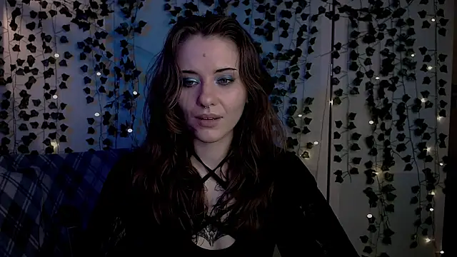 Chat +18 de risha_laas ao vivo