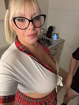 EvaWelly – webcam-show