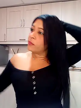 Chat XXX en directo de Lashmy111