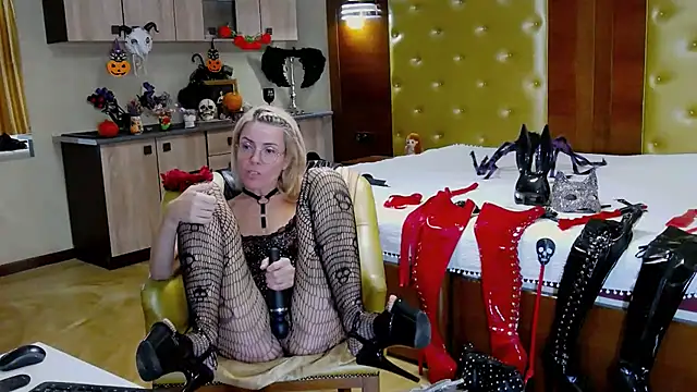 DomCaprisse's Webcam Show