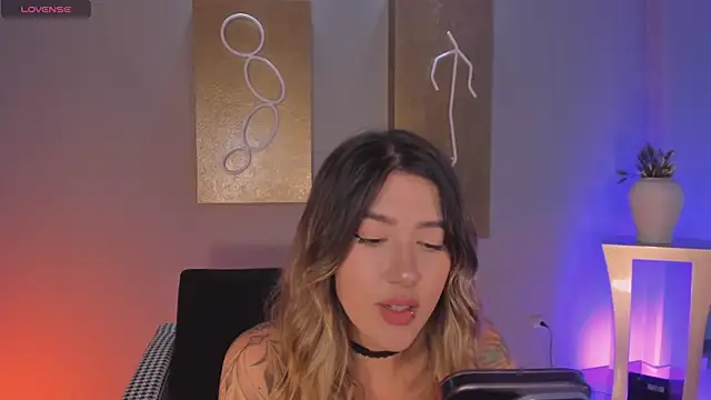 EveBensonX Chat XXX in diretta