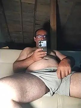 masculine_bear_daddy: вебкам-шоу