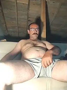 masculine_bear_daddyのウェブカメラショー