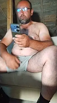 عرض كام masculine_bear_daddy