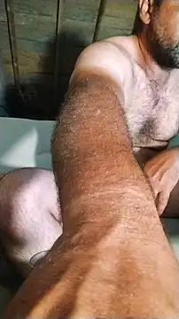 masculine_bear_daddy webcam show