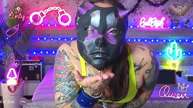 Show modela Cool_Freak_ na web-kameri