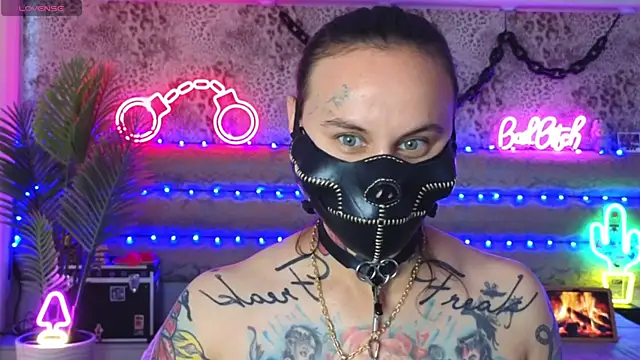 Cool_Freak_n Webbikameraesitys
