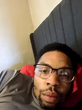 hakeem22Finisher's Webcam Show