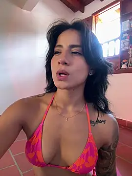 Ale_Lewis' Webcam Show
