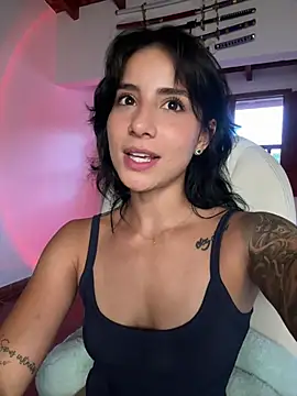Ale_Lewis Adlı Modelin Canlı XXX Sohbeti