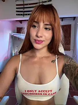 Ale_Lewis Adlı Modelin Web Kamerası Şovu