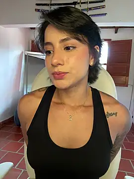 Ale_Lewis' Webcam Show