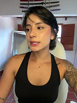 Show de Ale_Lewis na webcam