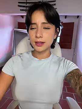 Ale_Lewis' Webcam Show