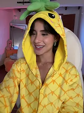 Ale_Lewis' Webcam Show