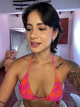 Ale_Lewis' Webcam Show