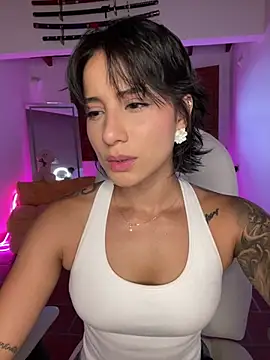 Show de Ale_Lewis na webcam