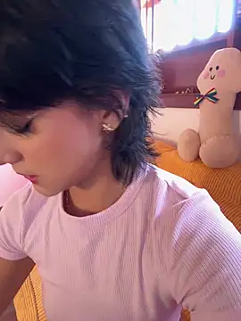 Ale_Lewis Adlı Modelin Web Kamerası Şovu