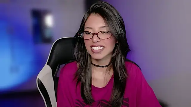 NanakoDollx 웹캠 쇼